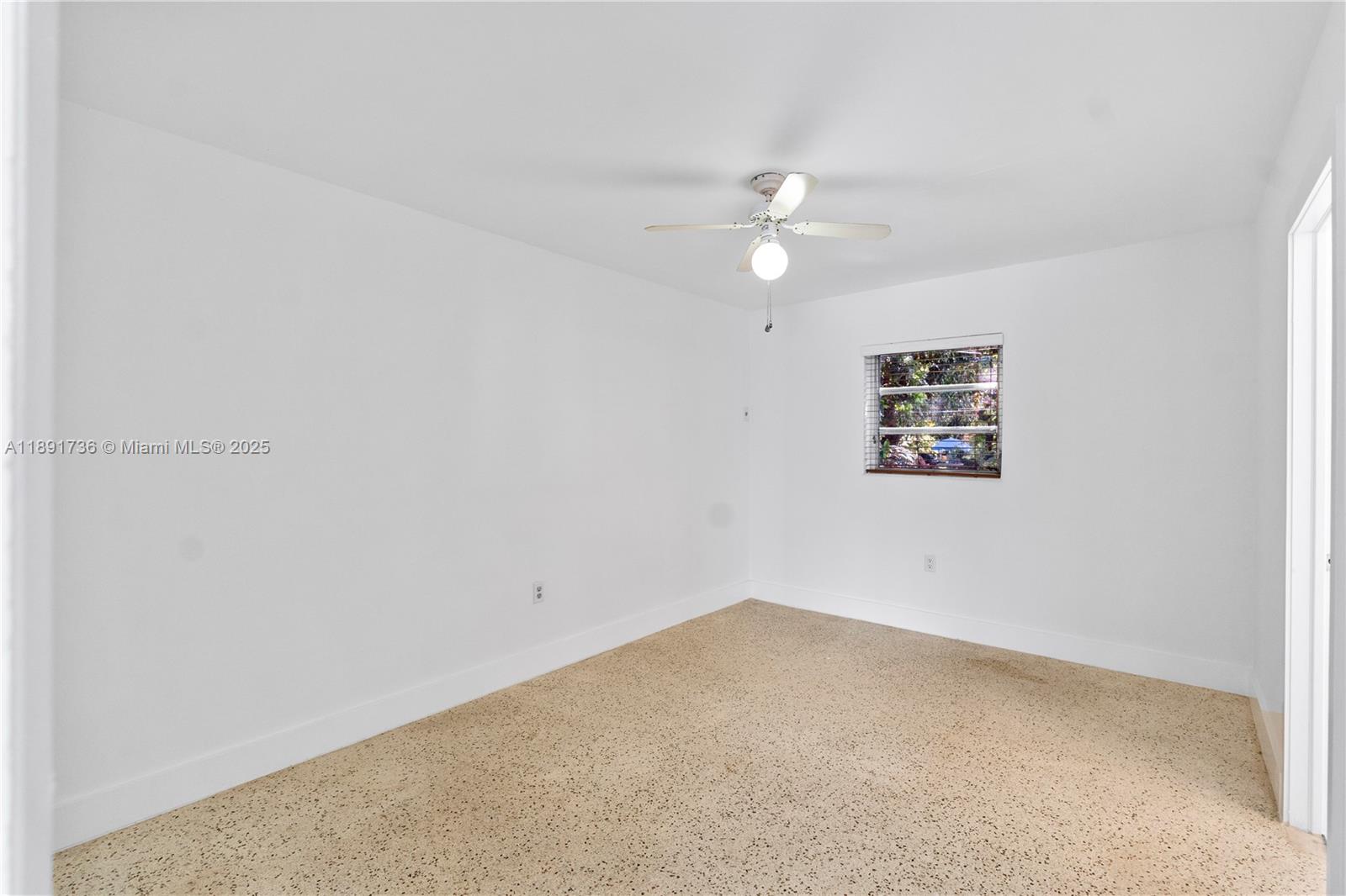 INGLESIDE PARK - Residential