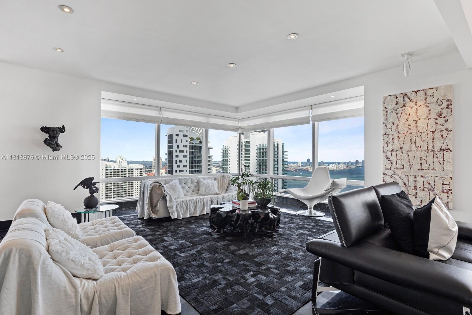 MILLENNIUM TOWER RESIDENCE - Residential
