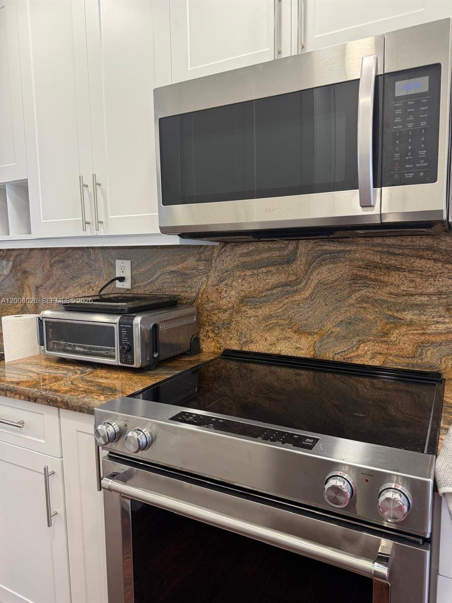 TOWNHOUSES AT JACARANDA C - Residential