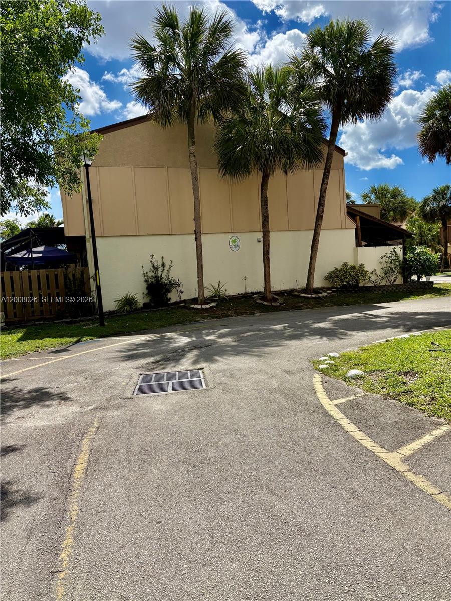 TOWNHOUSES AT JACARANDA C - Residential