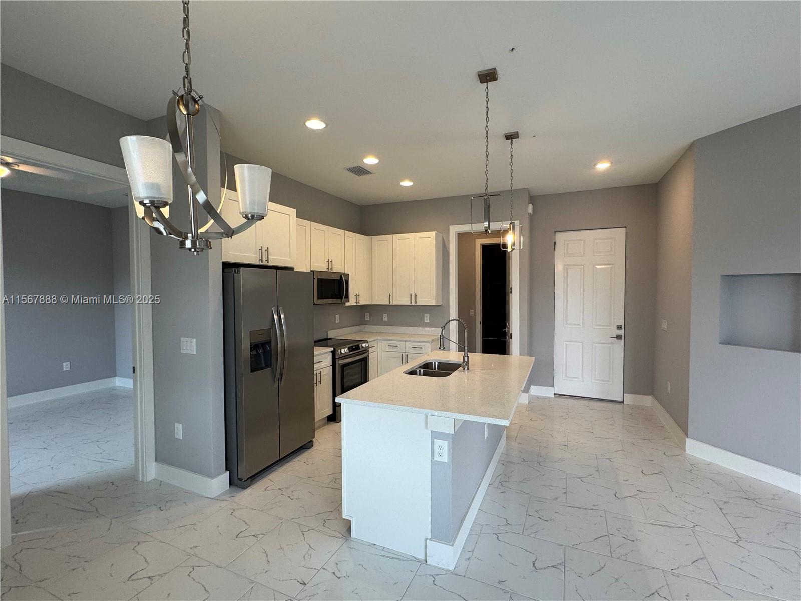 GREENBRIAR - Residential