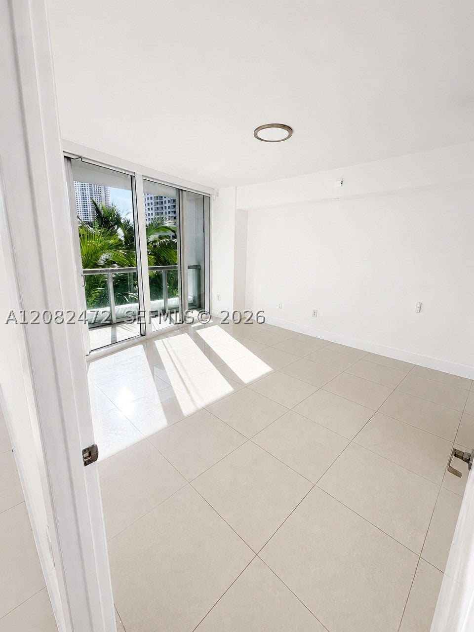 465 Brickell Ave 417