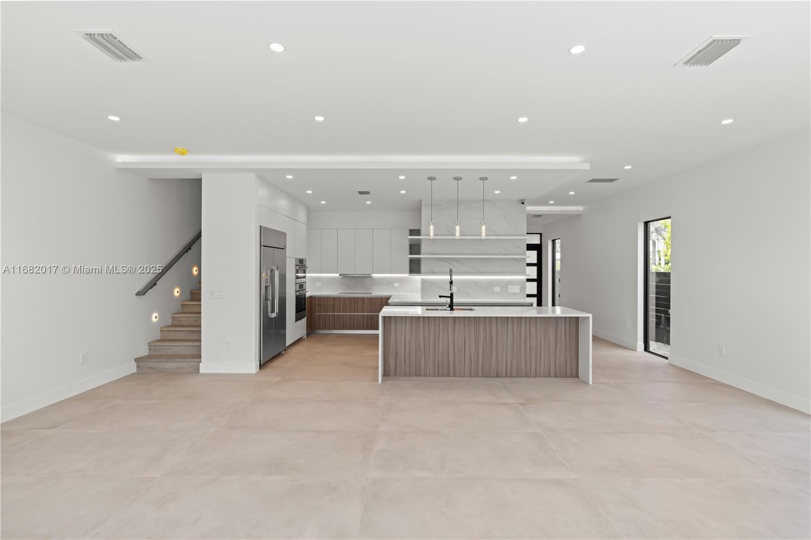 LIVERMORE ESTATES - Residential