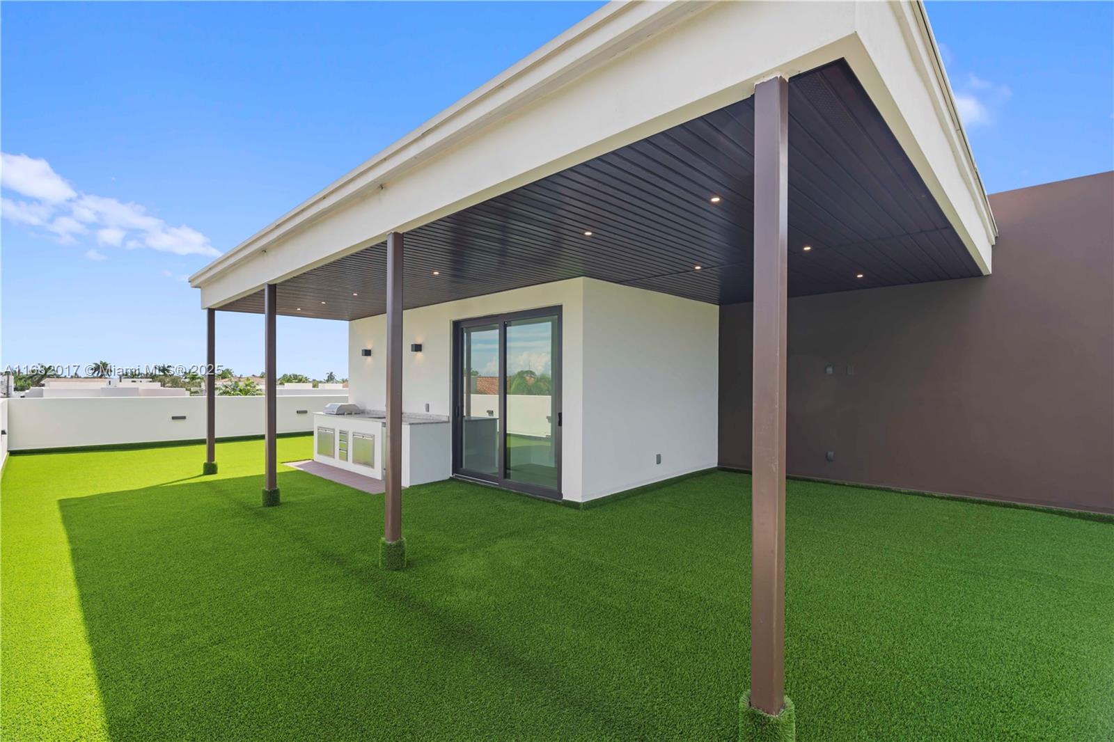 LIVERMORE ESTATES - Residential