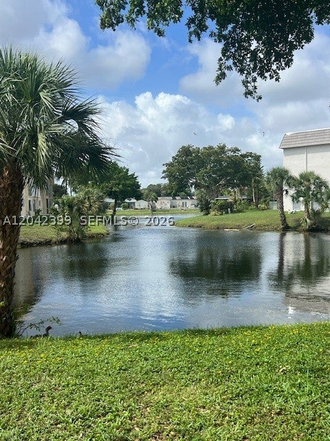 8285 Sunrise Lakes Blvd 106, Sunrise FL 33322