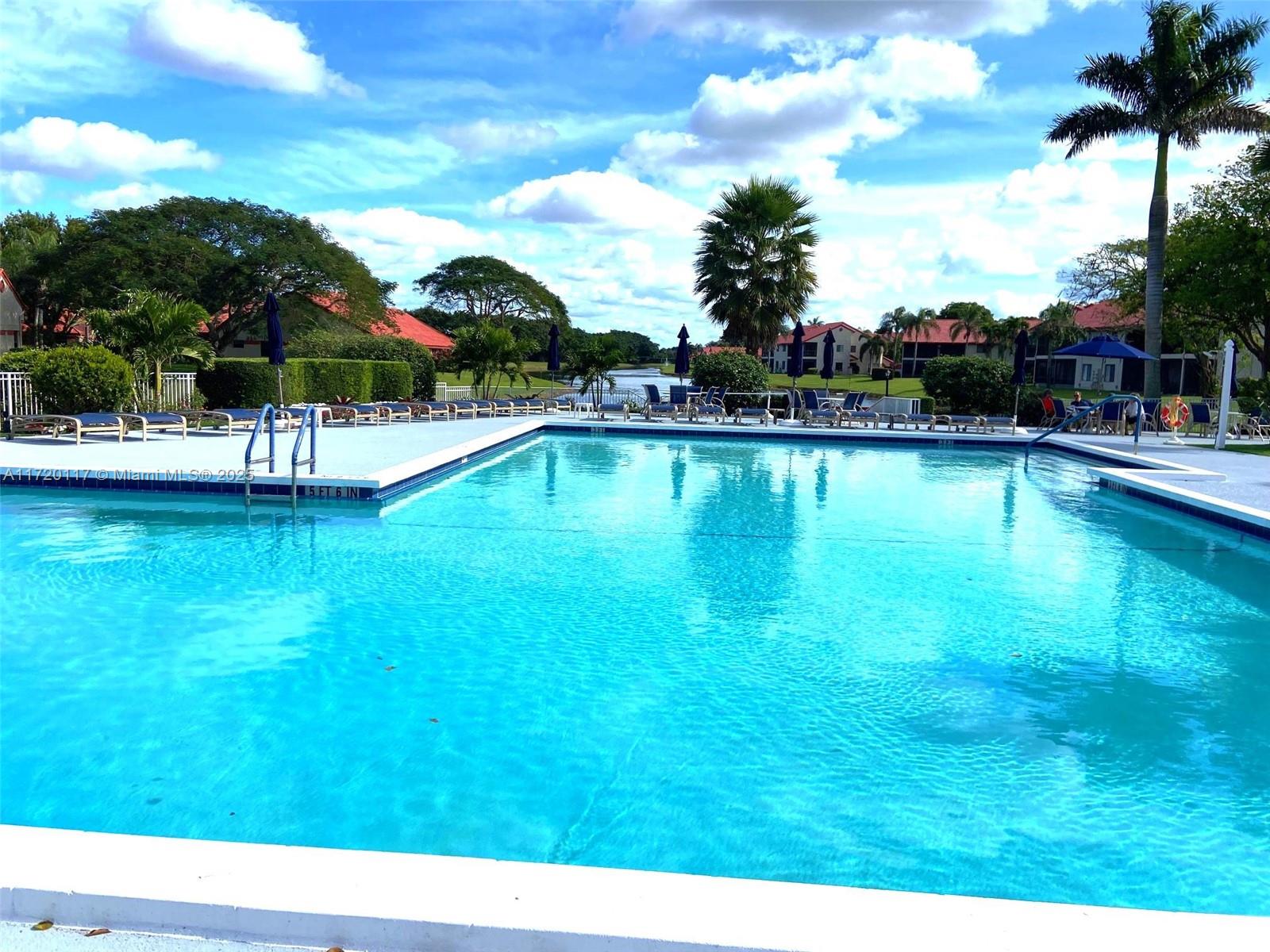 Lexington Club - Residential