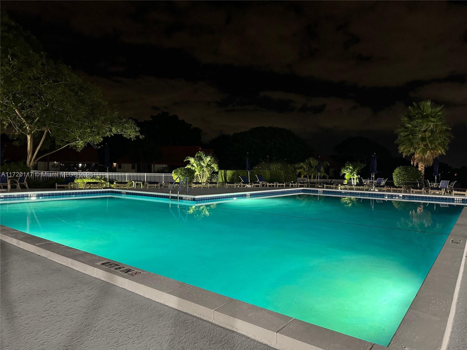 Lexington Club - Residential