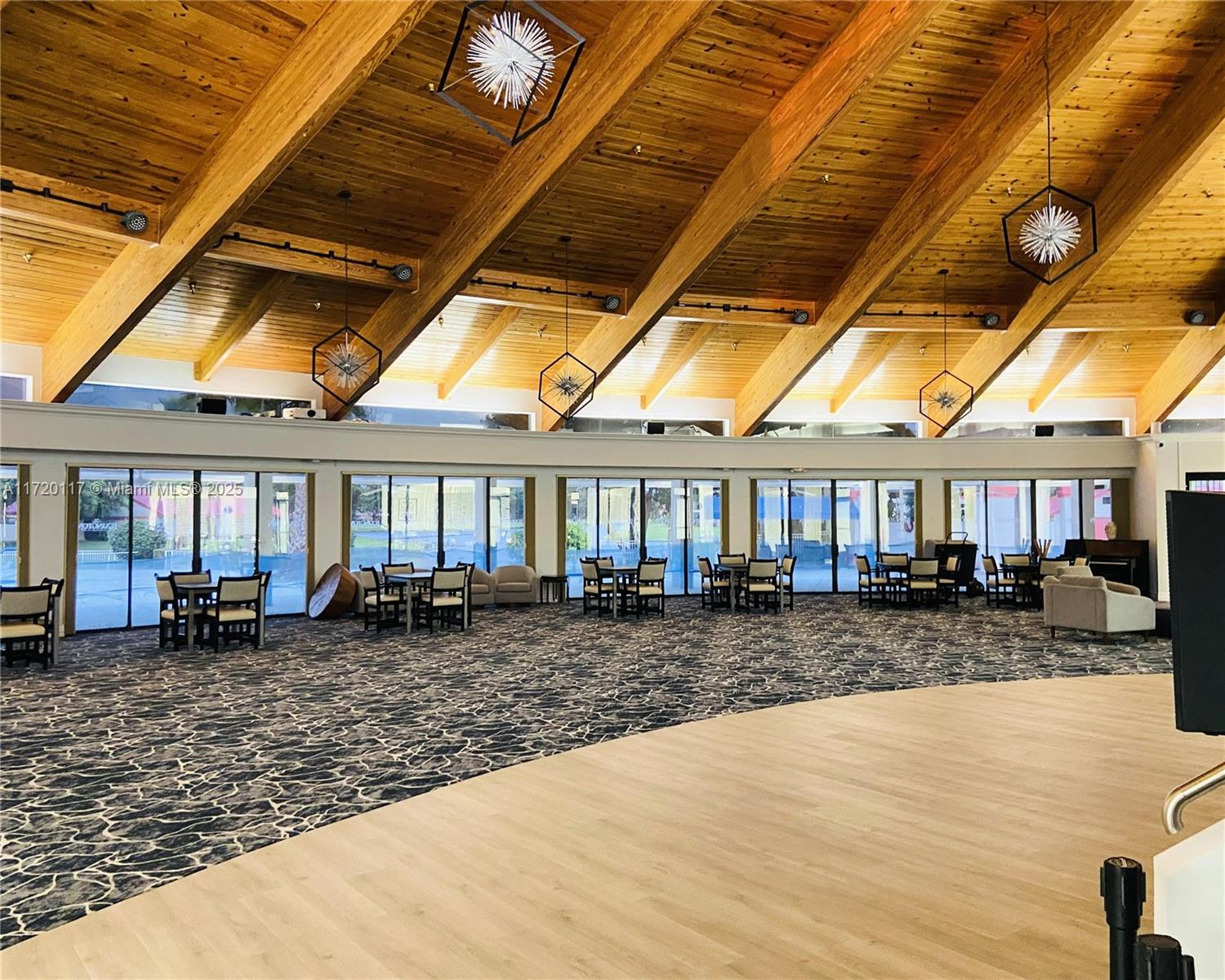 Lexington Club - Residential