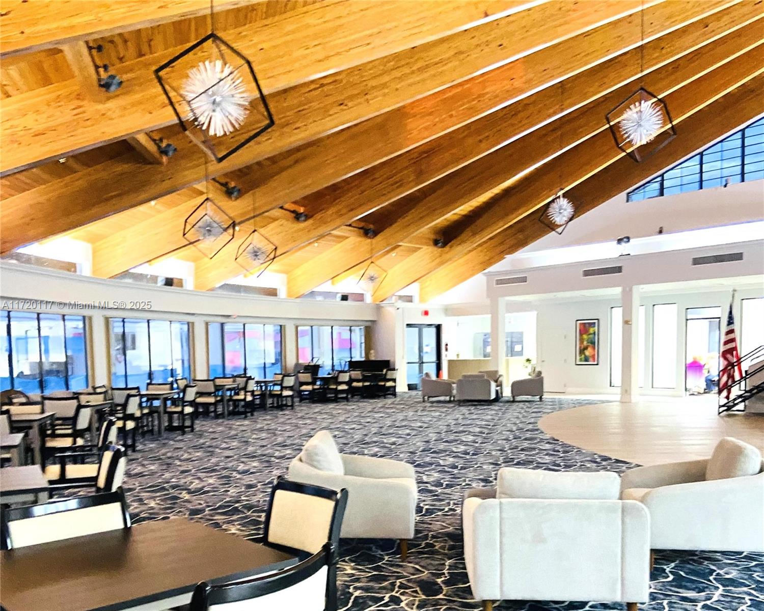 Lexington Club - Residential