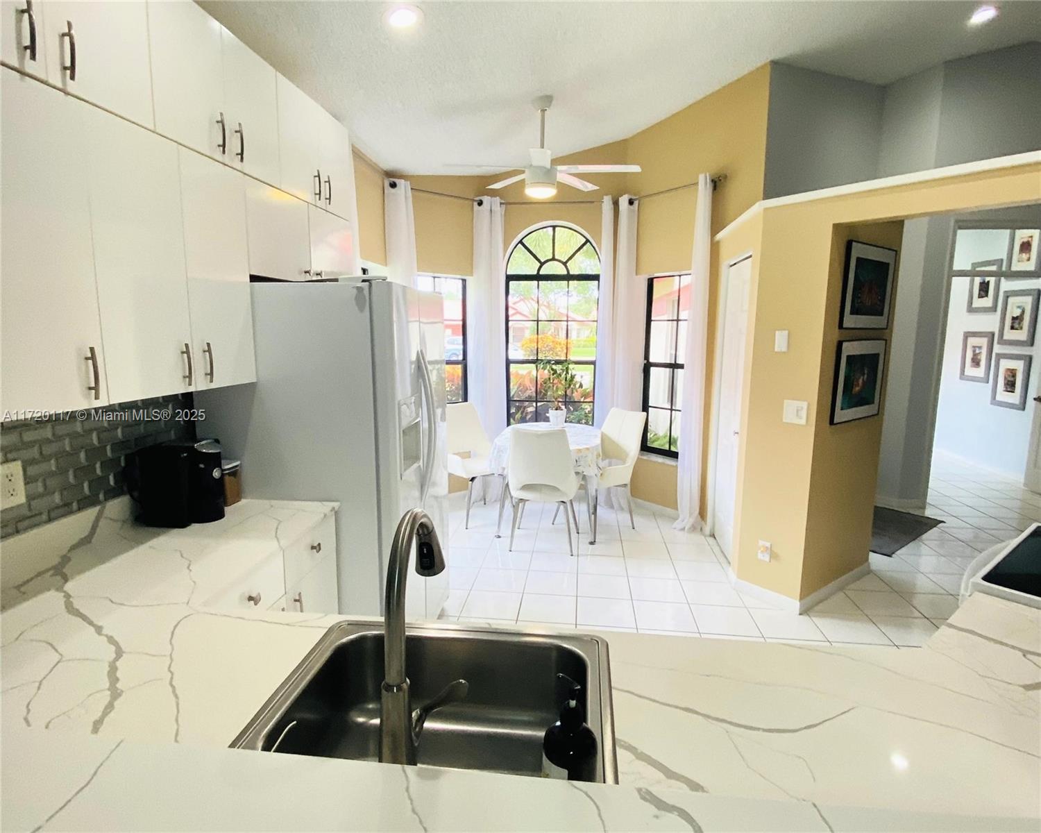 Lexington Club - Residential