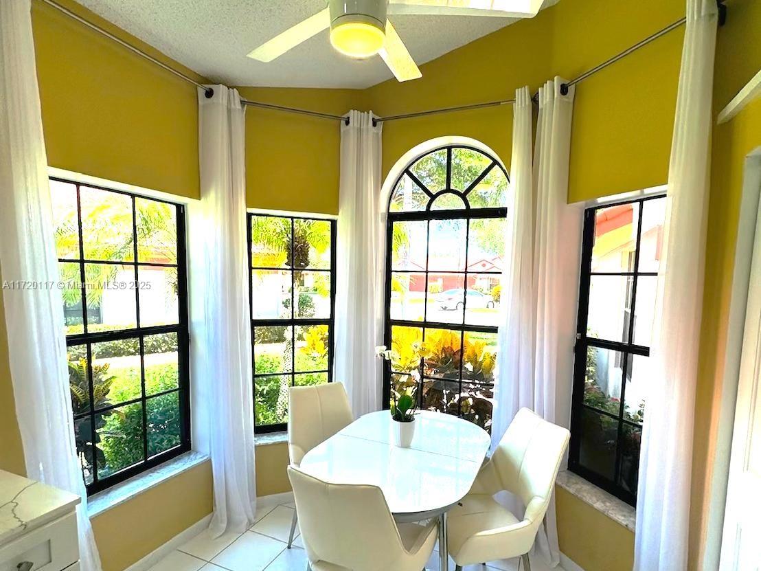 Lexington Club - Residential