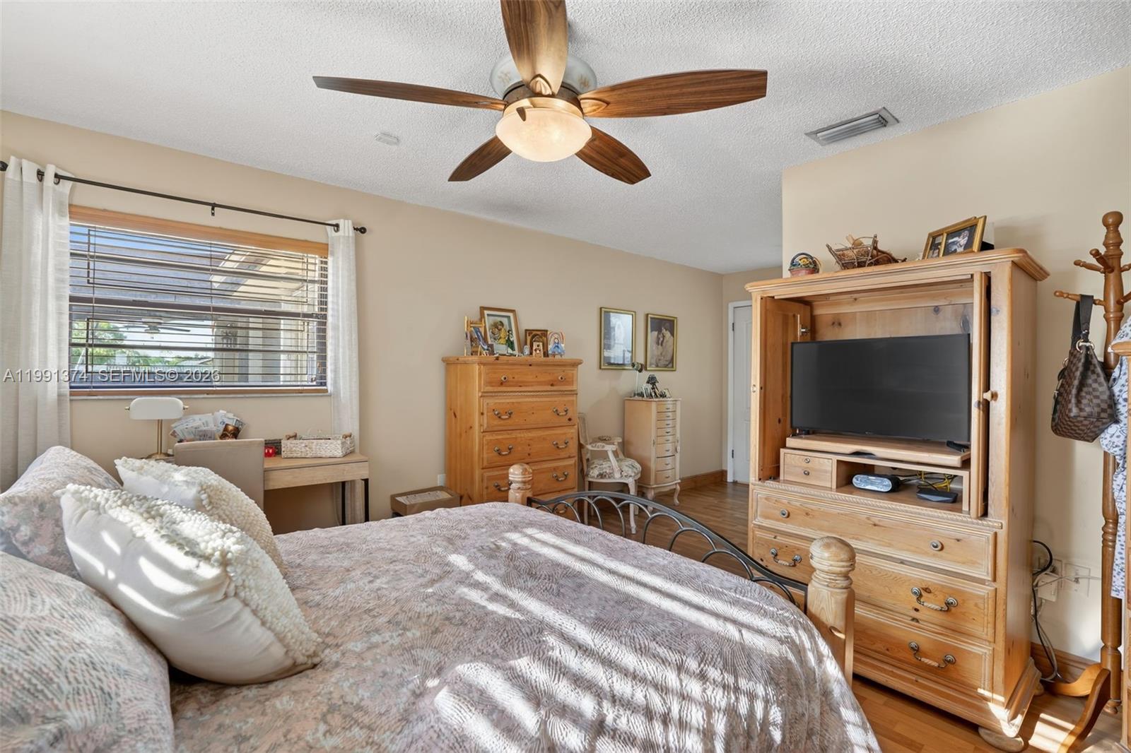 BIRD VILLAS SUB 2ND ADDN - Residential