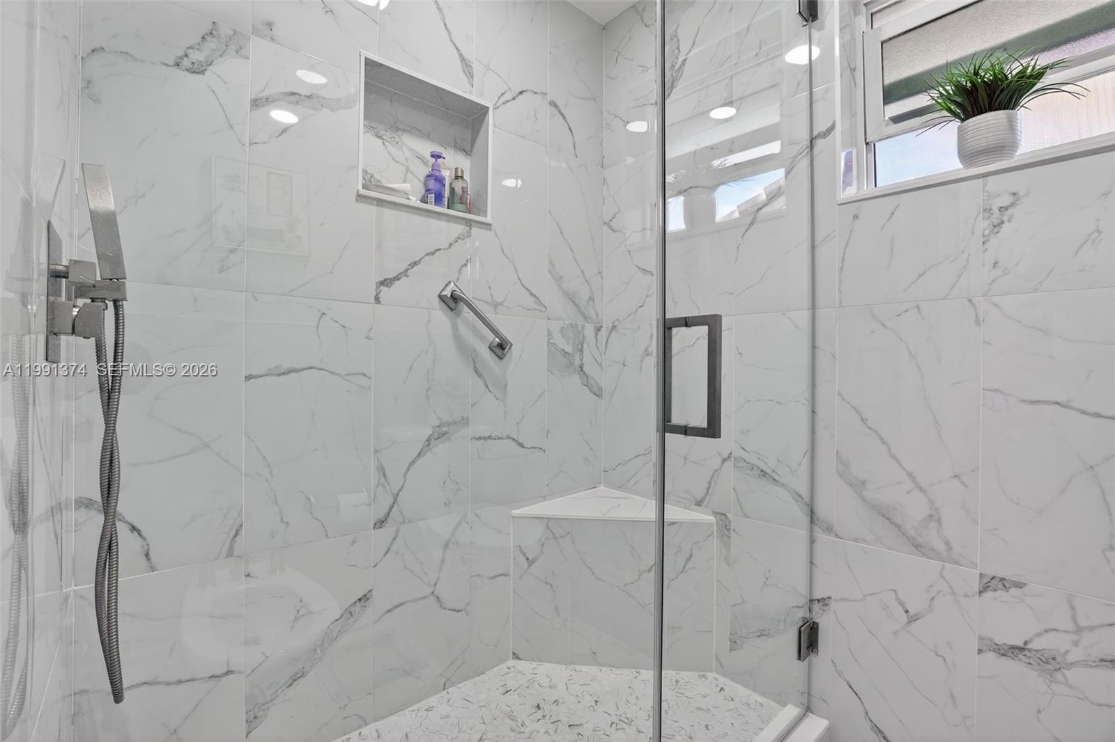 BIRD VILLAS SUB 2ND ADDN - Residential