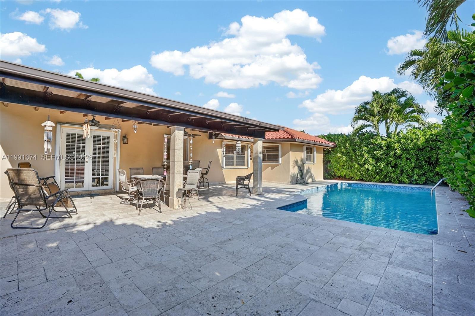 BIRD VILLAS SUB 2ND ADDN - Residential