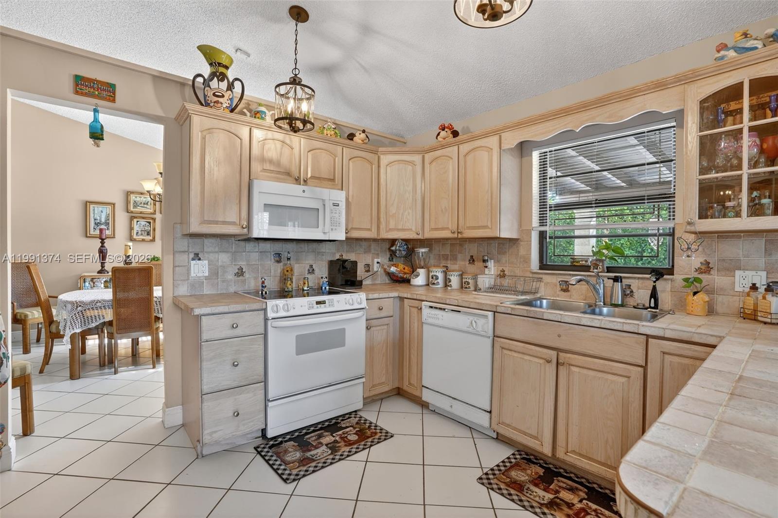 BIRD VILLAS SUB 2ND ADDN - Residential