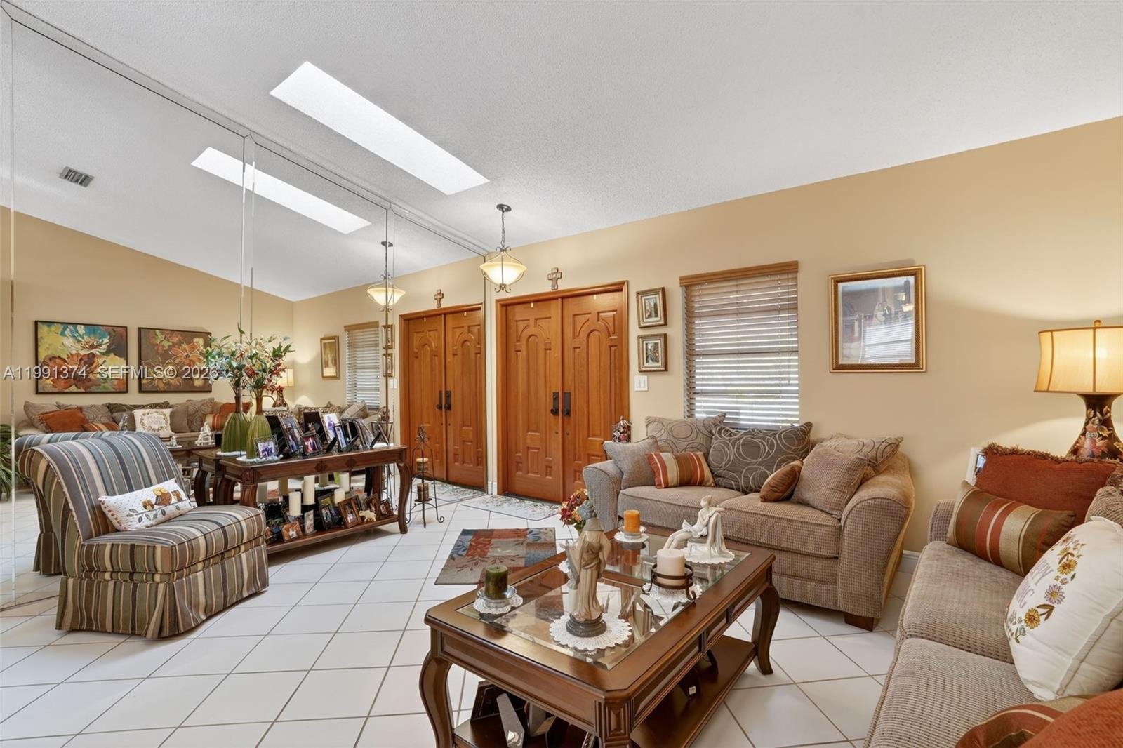 BIRD VILLAS SUB 2ND ADDN - Residential