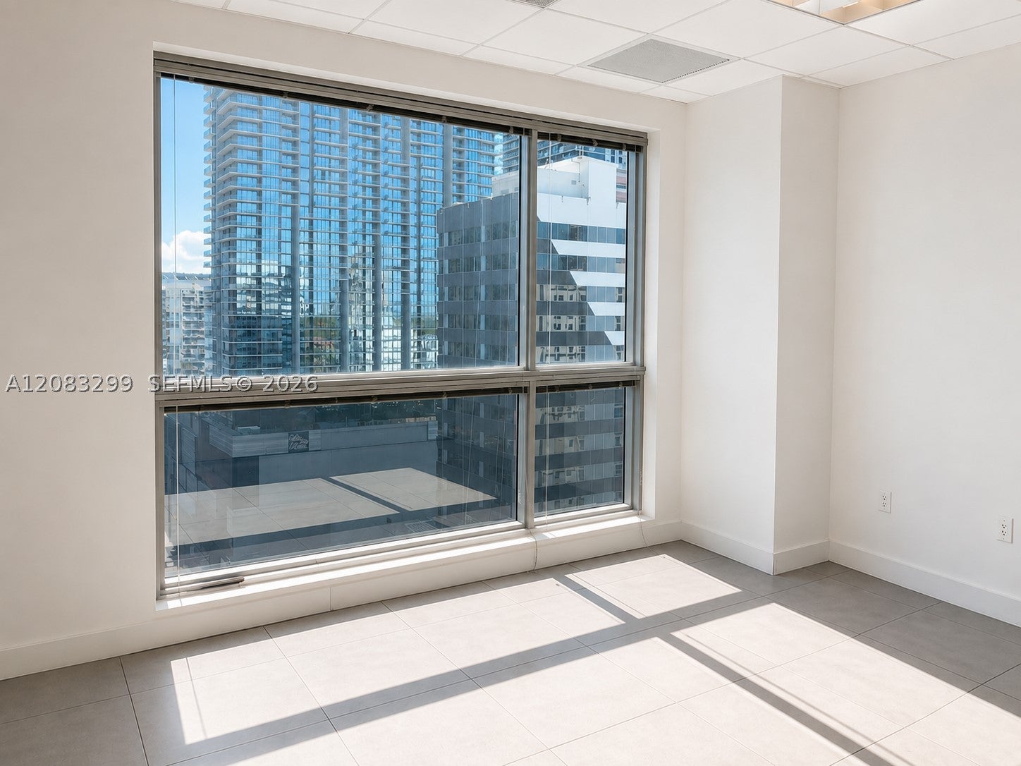 175 SW 7th St 1809