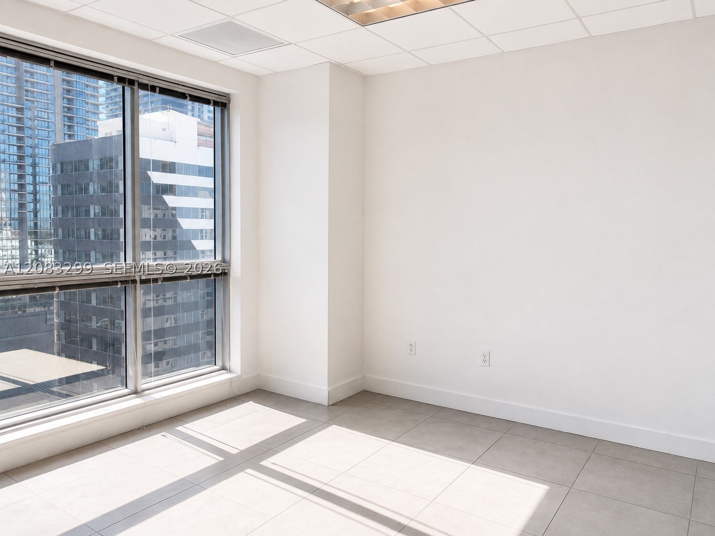 175 SW 7th St 1809