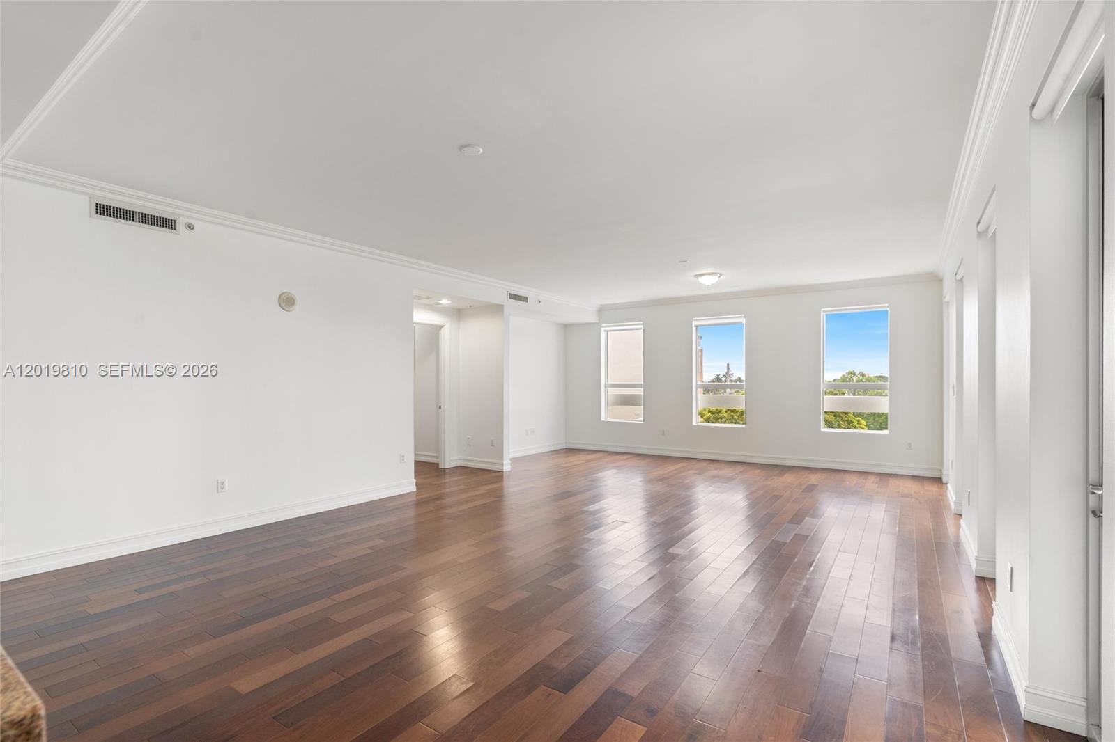 PALMETTO FIFTH AVENUE CON - Residential