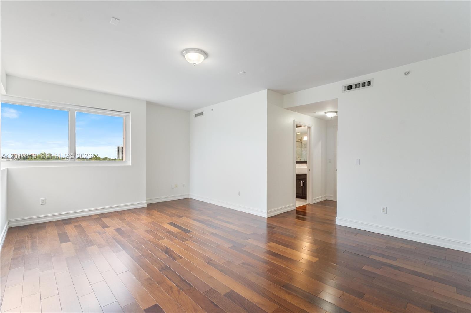 PALMETTO FIFTH AVENUE CON - Residential
