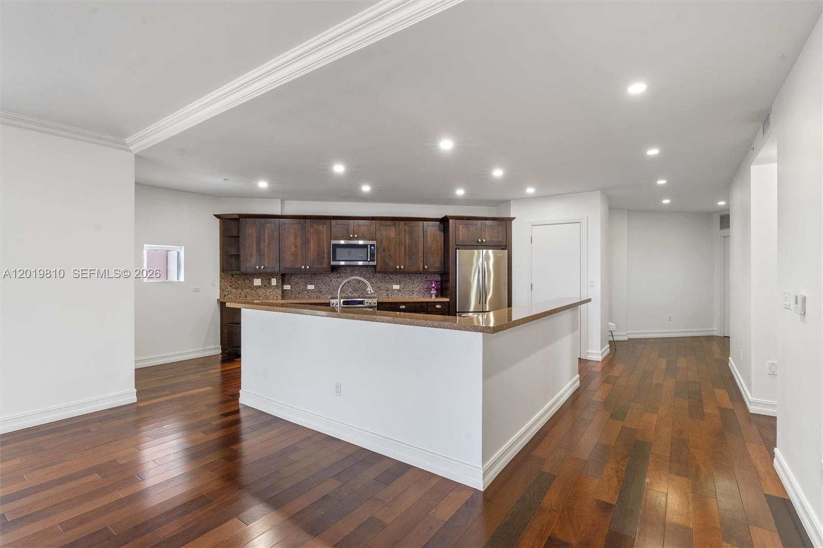 PALMETTO FIFTH AVENUE CON - Residential