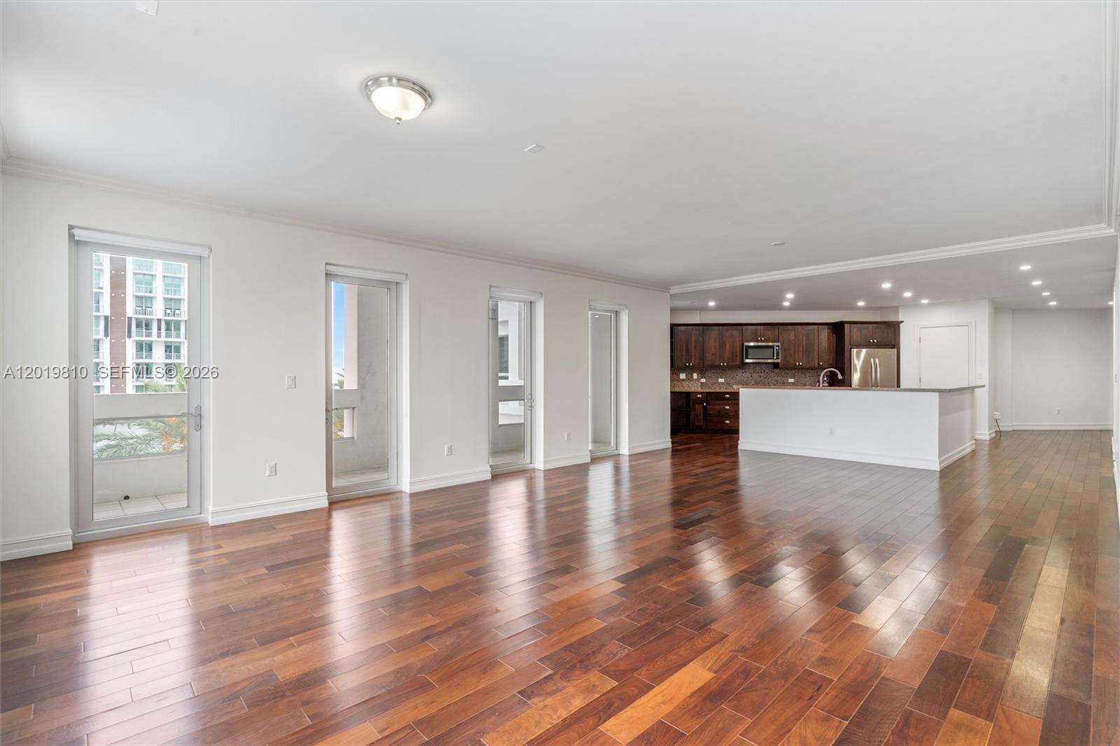 PALMETTO FIFTH AVENUE CON - Residential