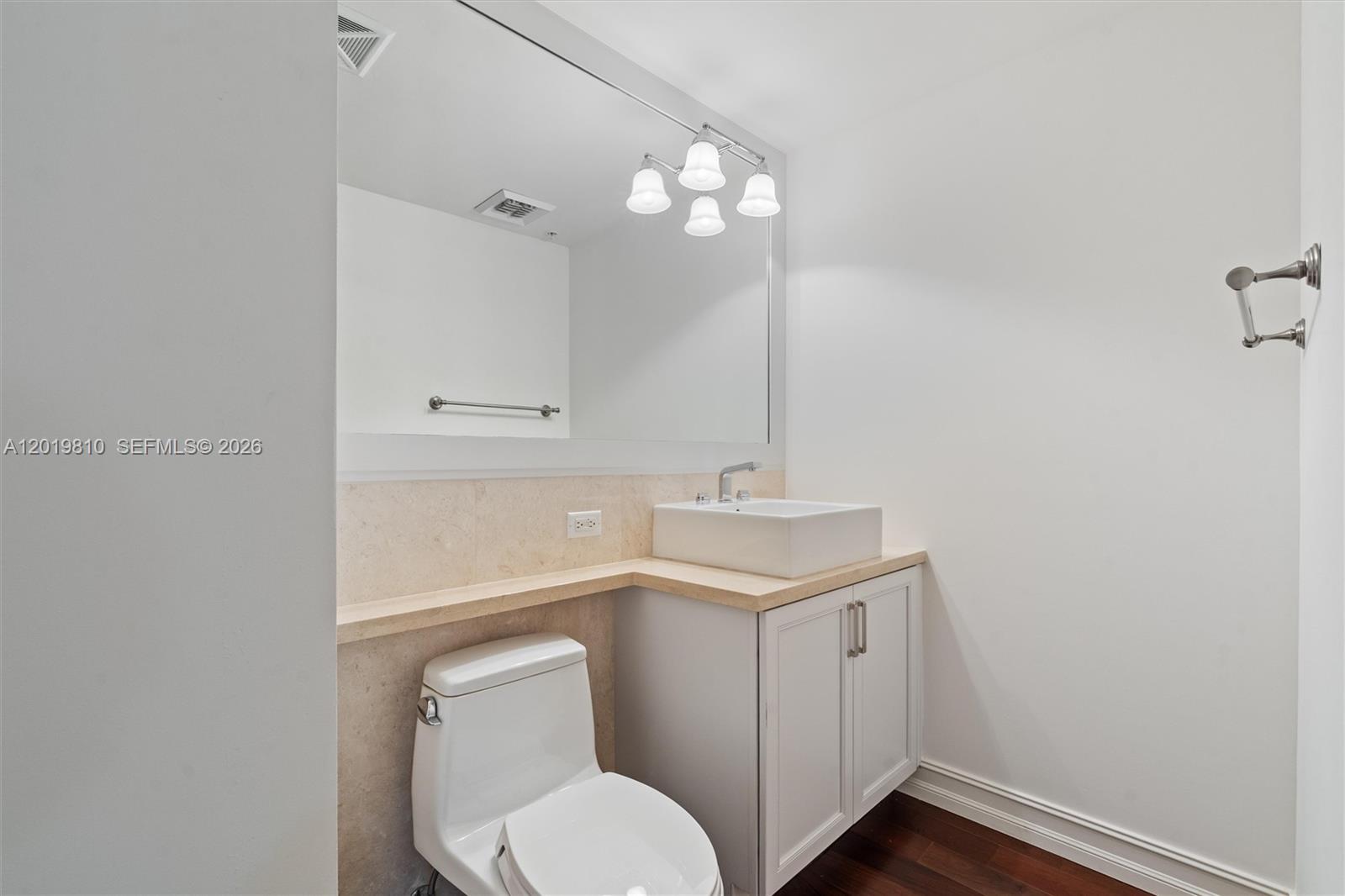 PALMETTO FIFTH AVENUE CON - Residential