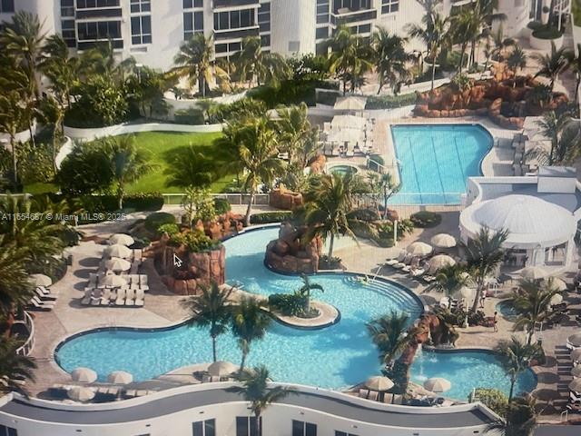 Property for Sale at 18001 Colling Ave 1117, Sunny Isles Beach, Miami-Dade County, Florida - Bedrooms: 1 
Bathrooms: 1  - $340,000