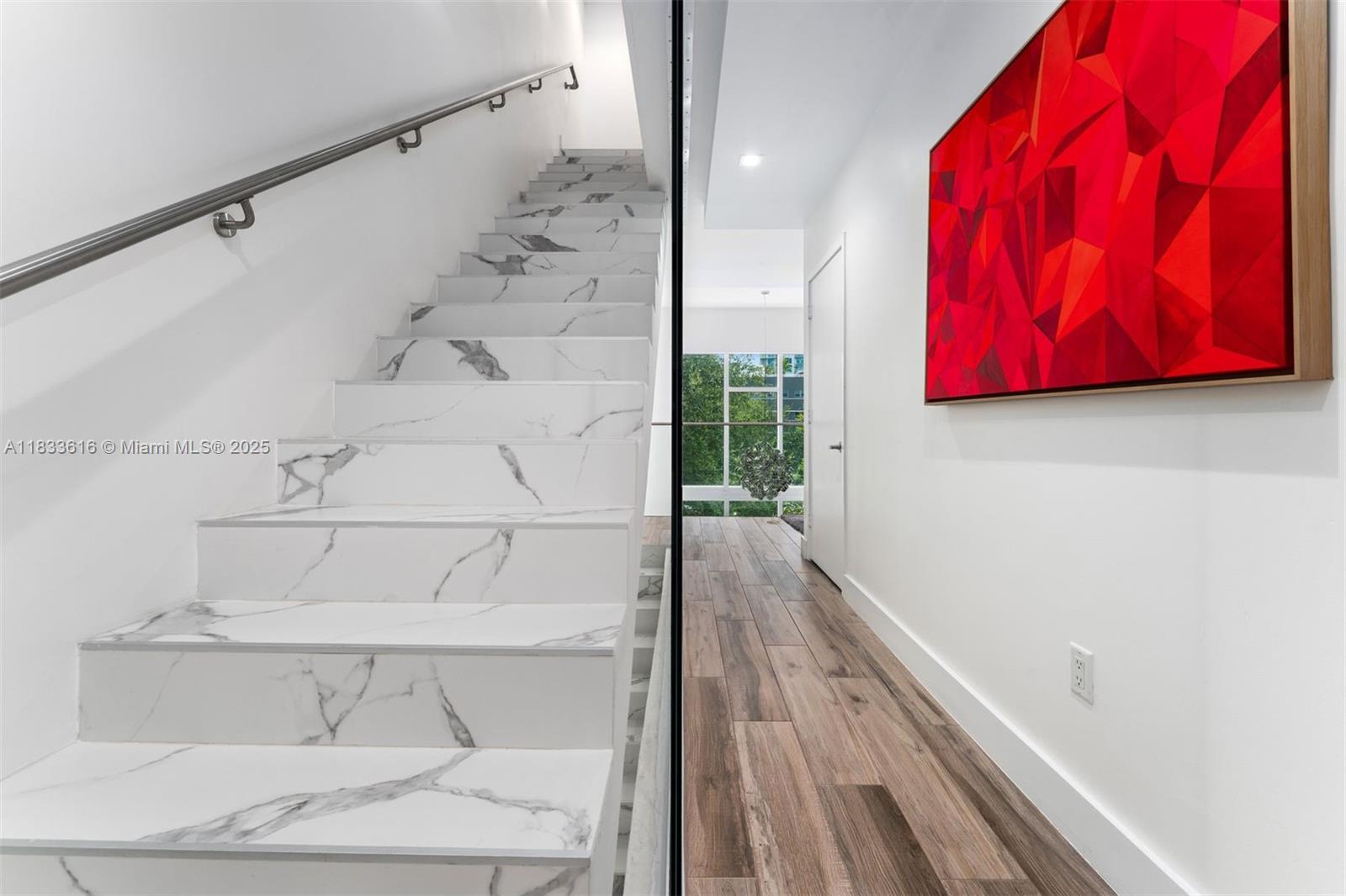 ONE BAY CONDO - Residential