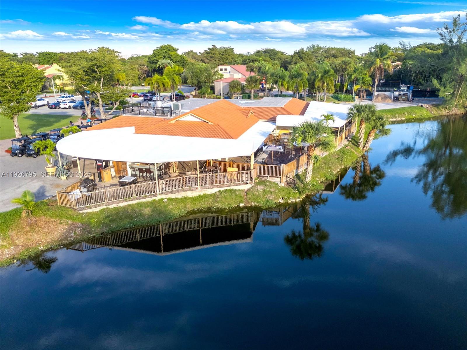 COSTA DEL SOL CONDO N - Residential