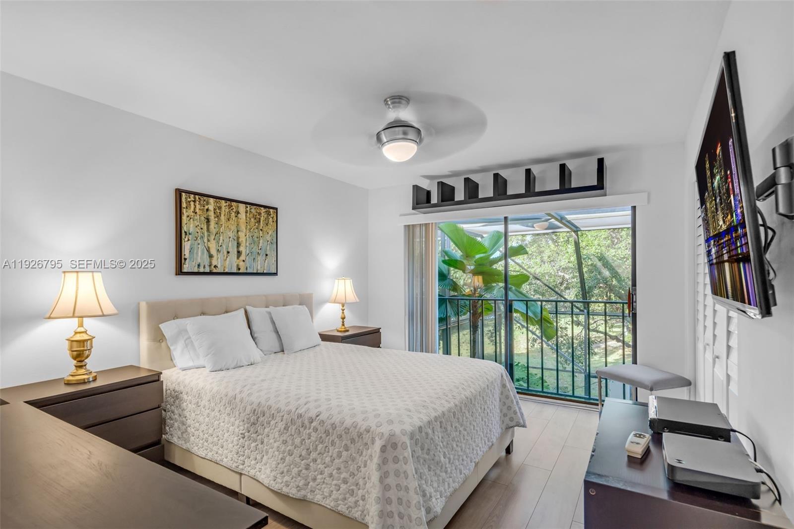 COSTA DEL SOL CONDO N - Residential