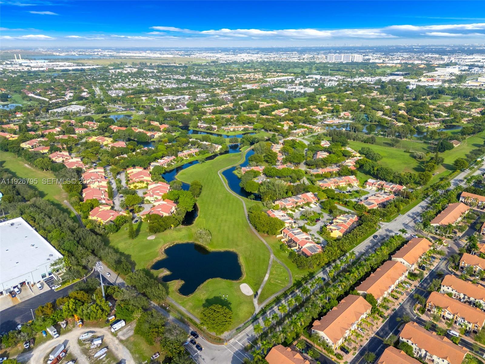 COSTA DEL SOL CONDO N - Residential