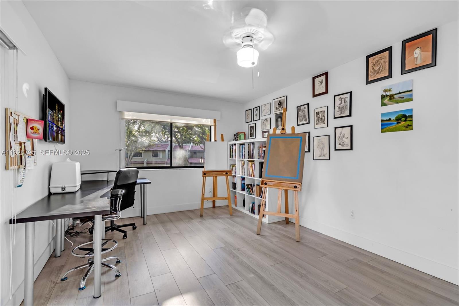 COSTA DEL SOL CONDO N - Residential