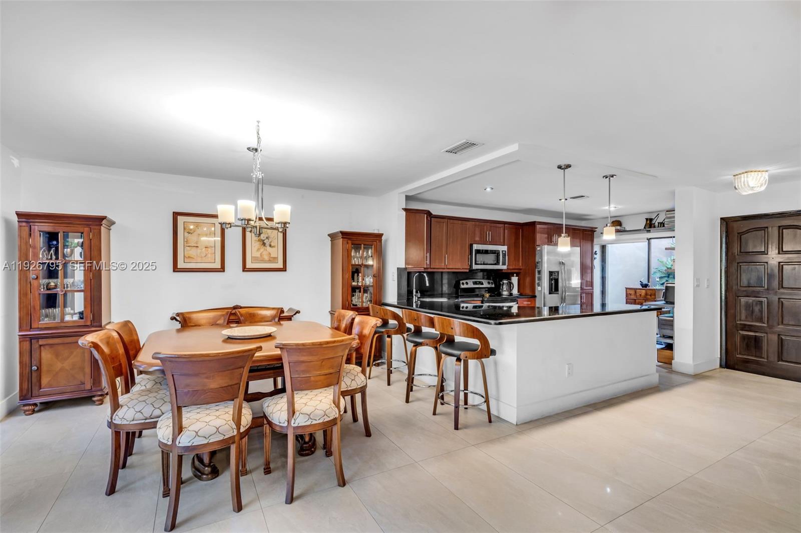 COSTA DEL SOL CONDO N - Residential