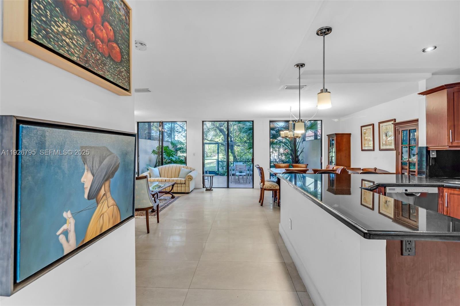 COSTA DEL SOL CONDO N - Residential