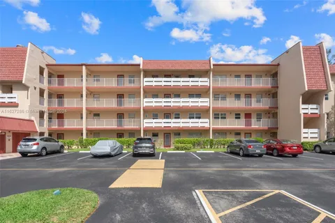 1045 Country Club Dr Unit 107, Margate, FL 33063 - MLS#: A11627286