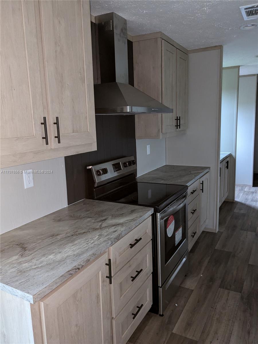 Vikings/Kissimmee Prairie - Residential