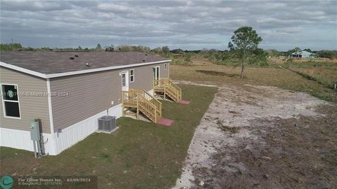 A home in Okeechobee