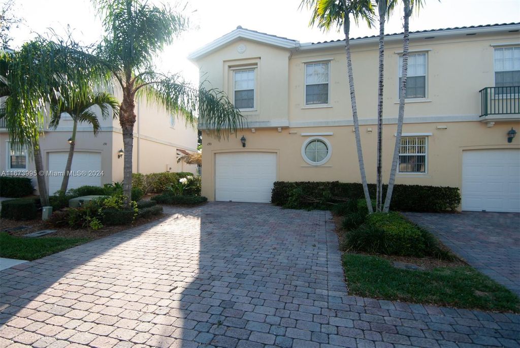 Photo of 193 Santa Barbara Way #193, Palm Beach Gardens, FL 33410 (MLS # A11673995)