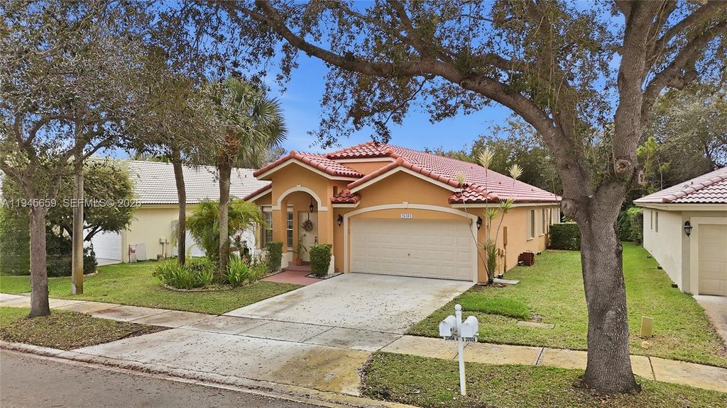 Photo of 20494 SW 5th St, Pembroke Pines, FL 33029 (MLS # A11945659)