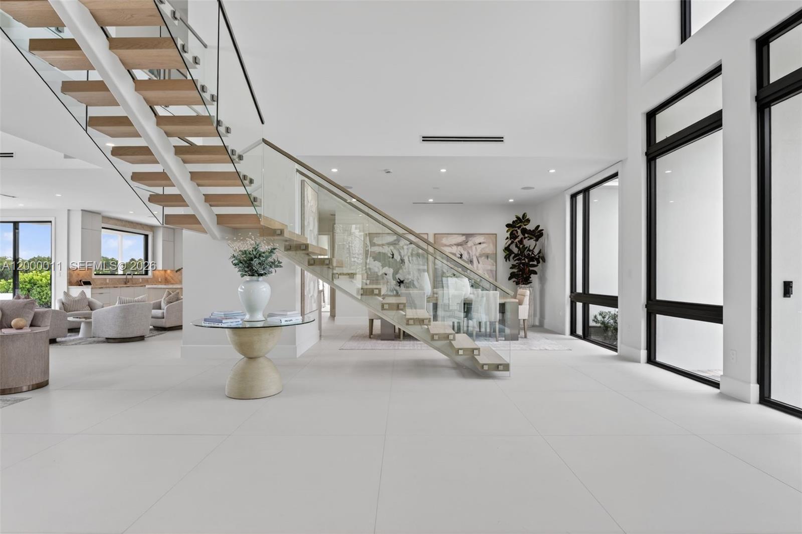 2010 Intracoastal Dr