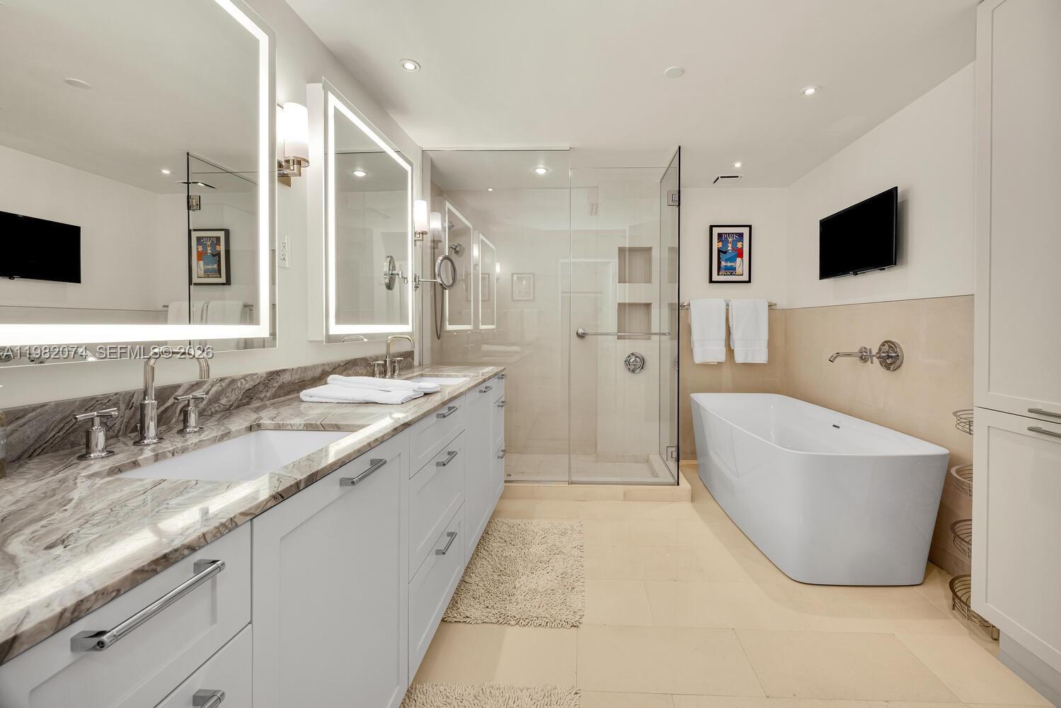 GROVE HILL TOWER CONDO - Residential Lease