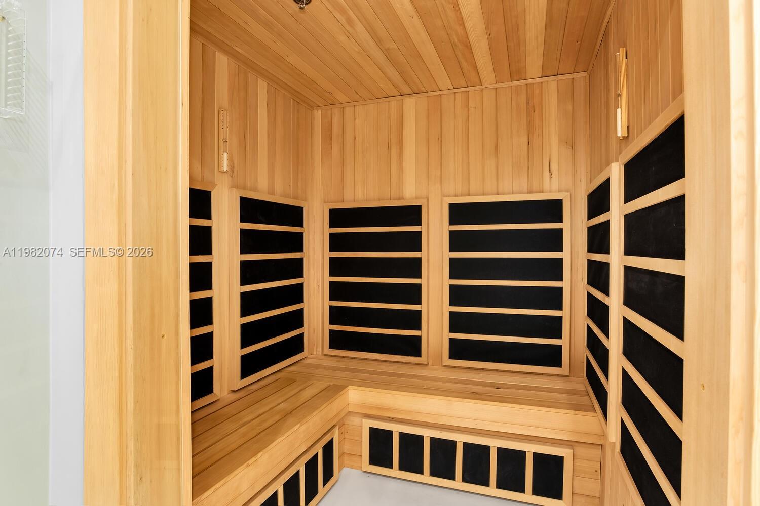 GROVE HILL TOWER CONDO - Residential Lease