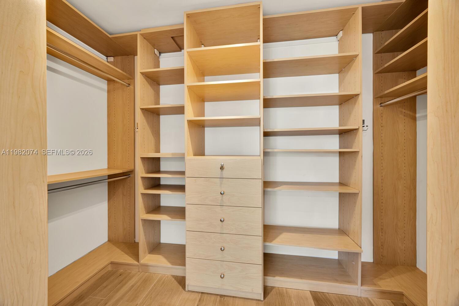 GROVE HILL TOWER CONDO - Residential Lease