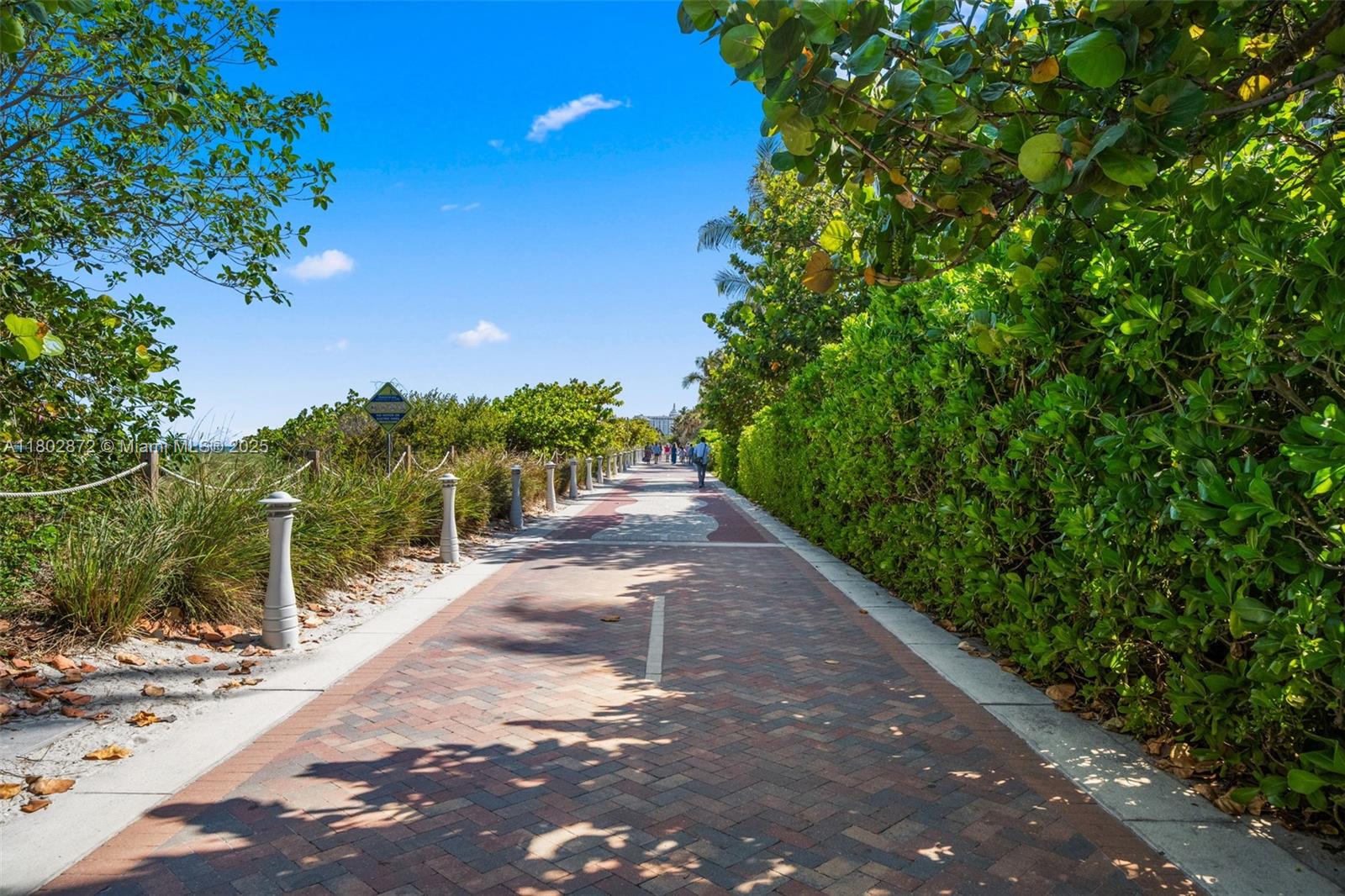 MIRASOL OCEAN TOWERS COND - Residential