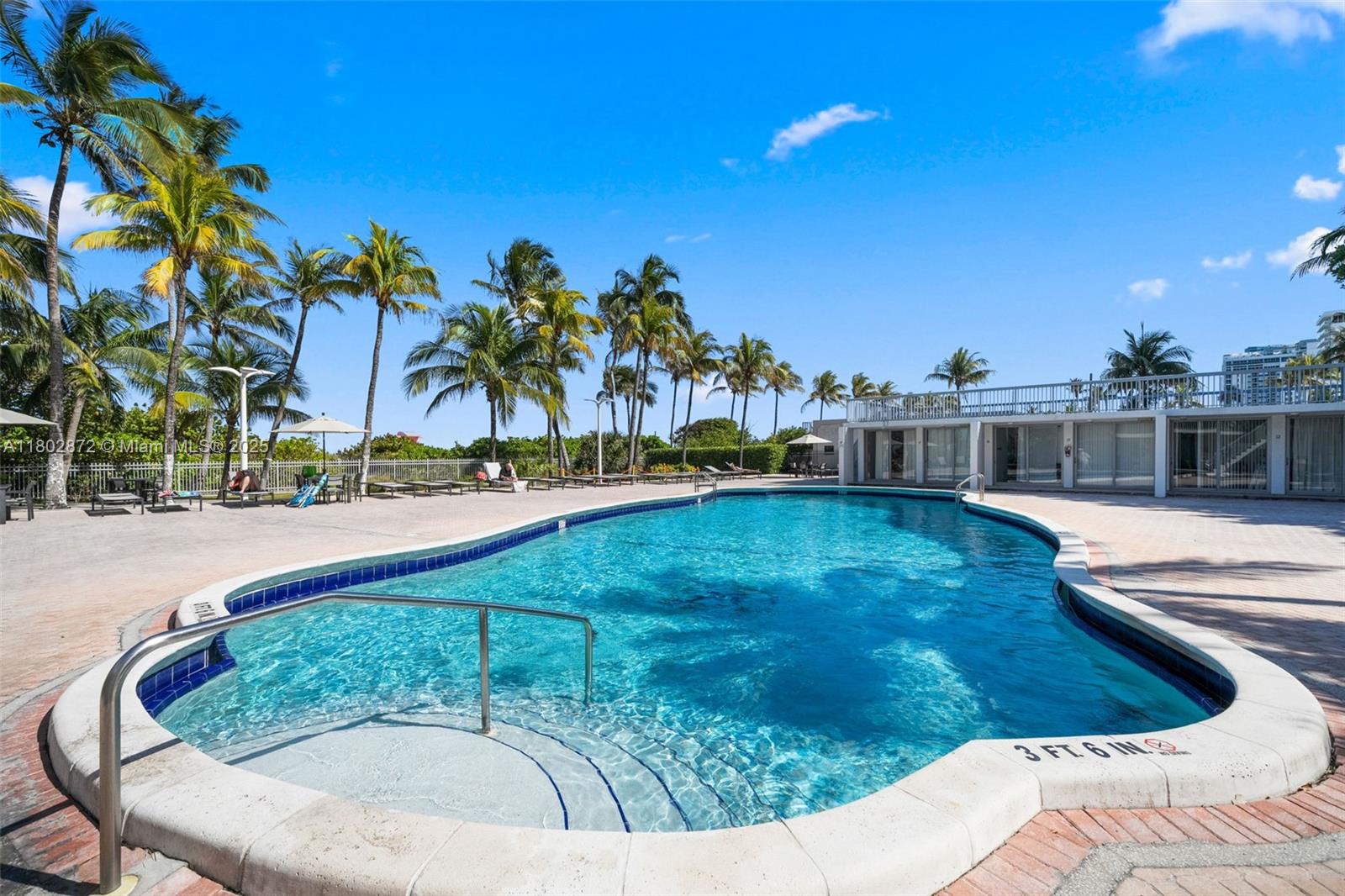 MIRASOL OCEAN TOWERS COND - Residential