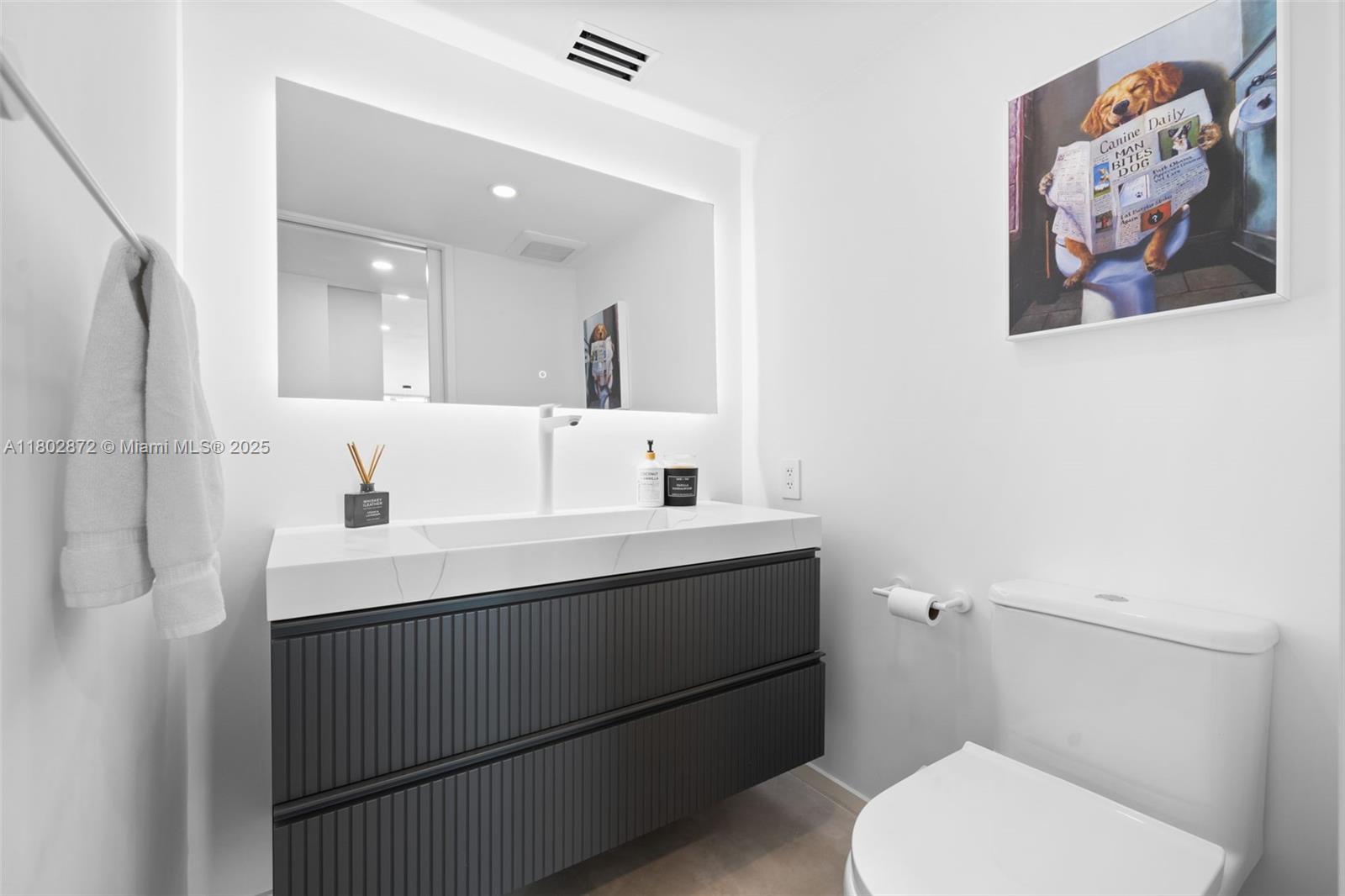 MIRASOL OCEAN TOWERS COND - Residential