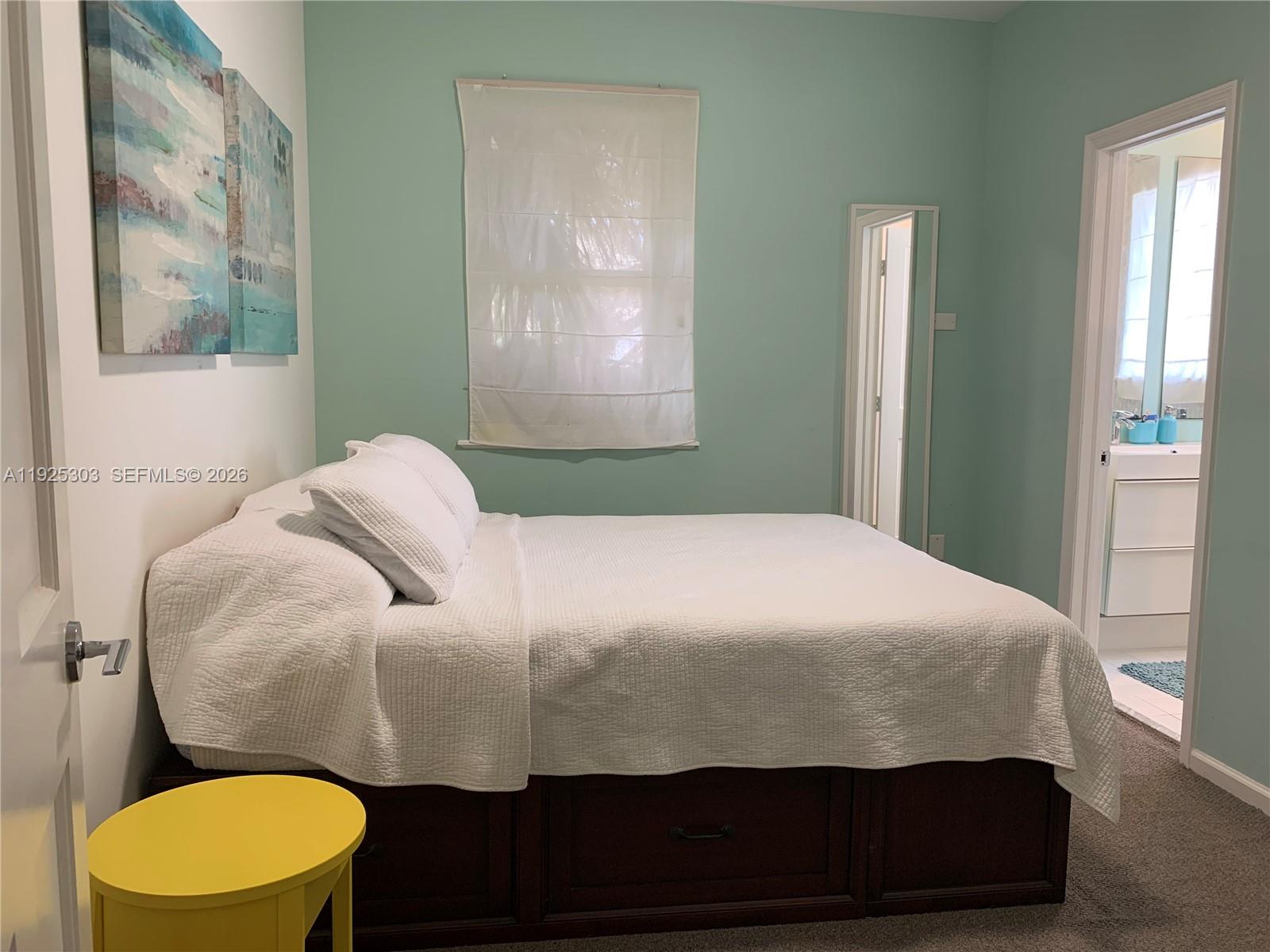 THE LINCOLN CONDO - Residential