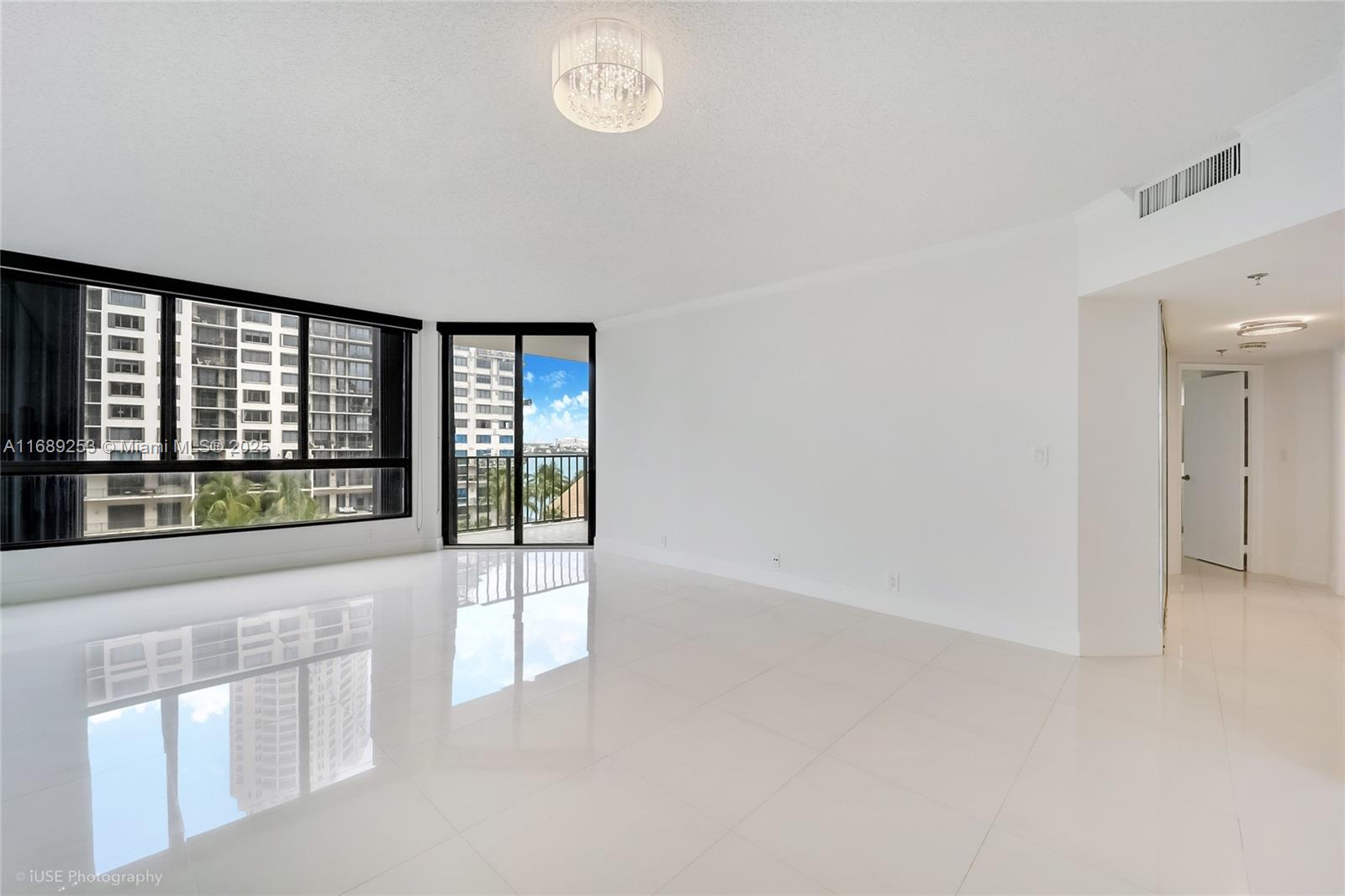BRICKELL KEY ONE CONDO - Residential