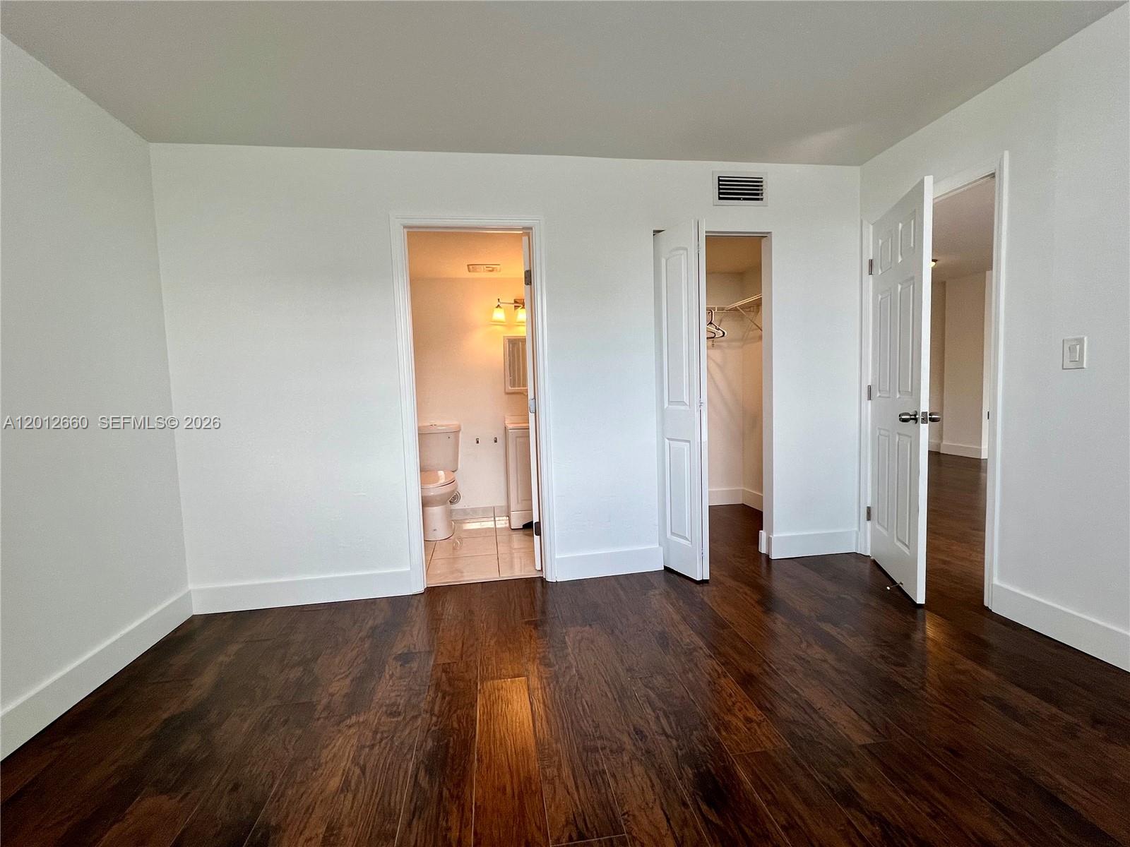 HALF MOON TOWERS CONDO - Residential Lease